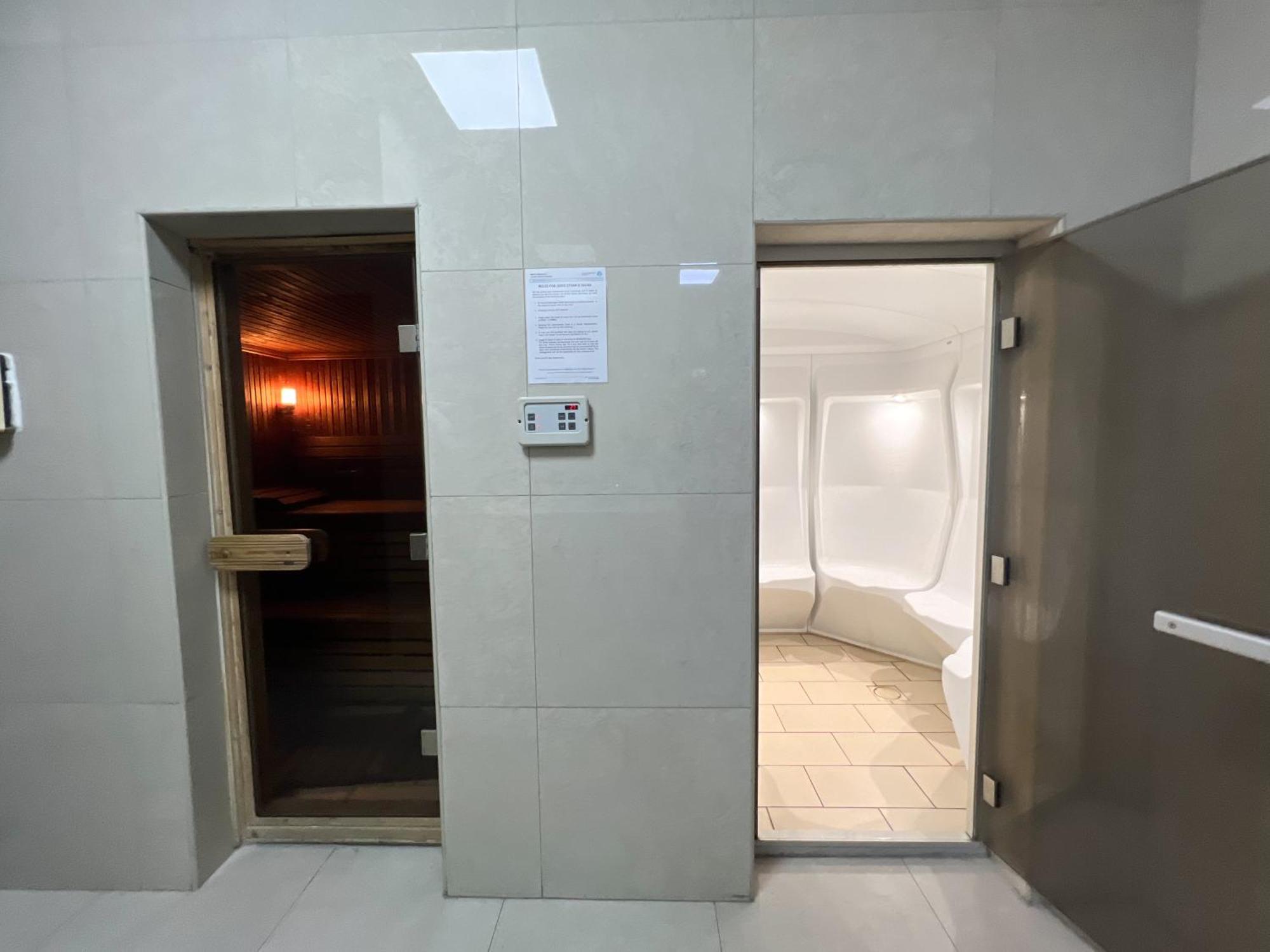 Spacious 2 Bed Apt At Marina High Floor Dubái Exterior foto
