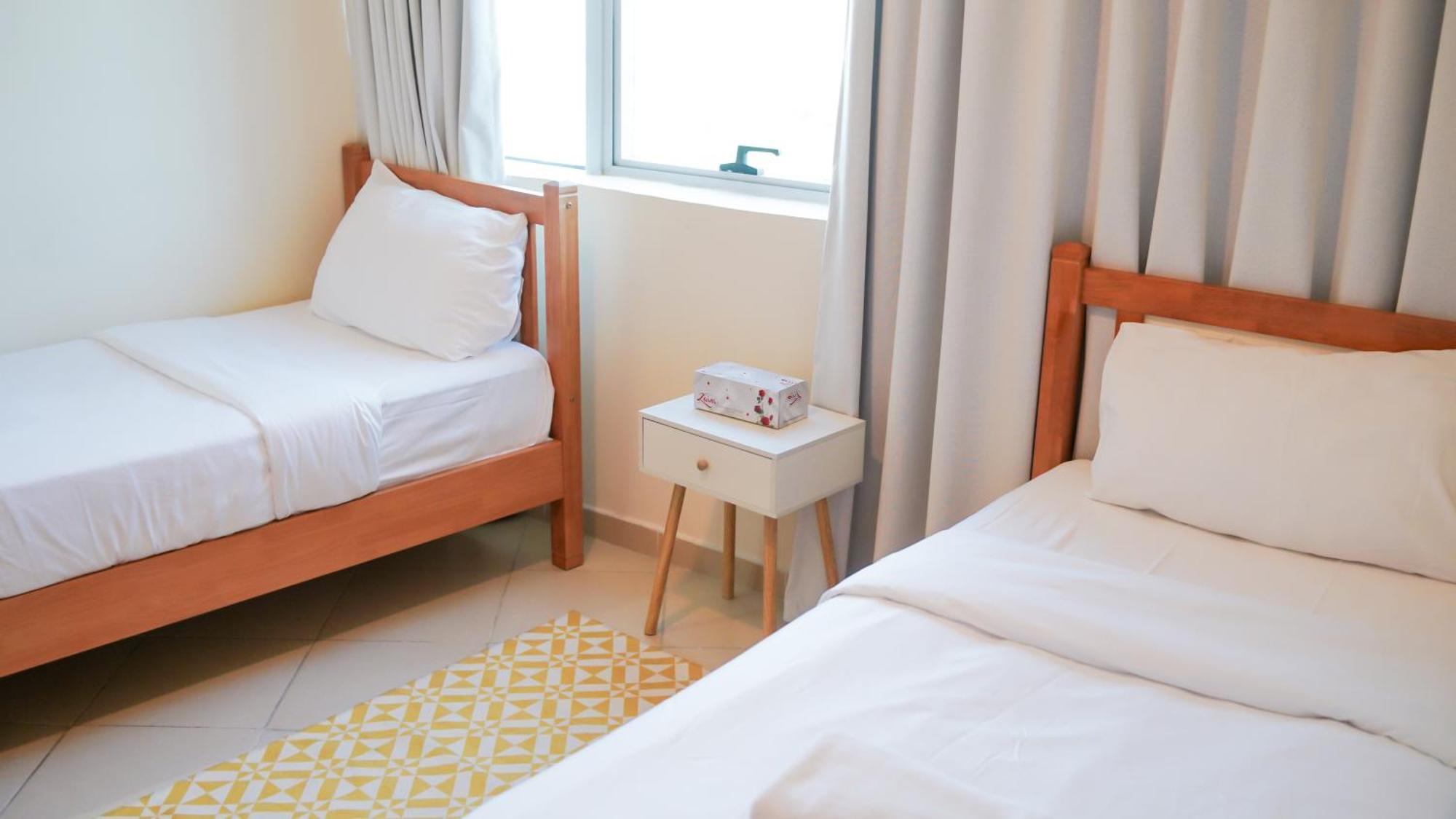 Spacious 2 Bed Apt At Marina High Floor Dubái Exterior foto