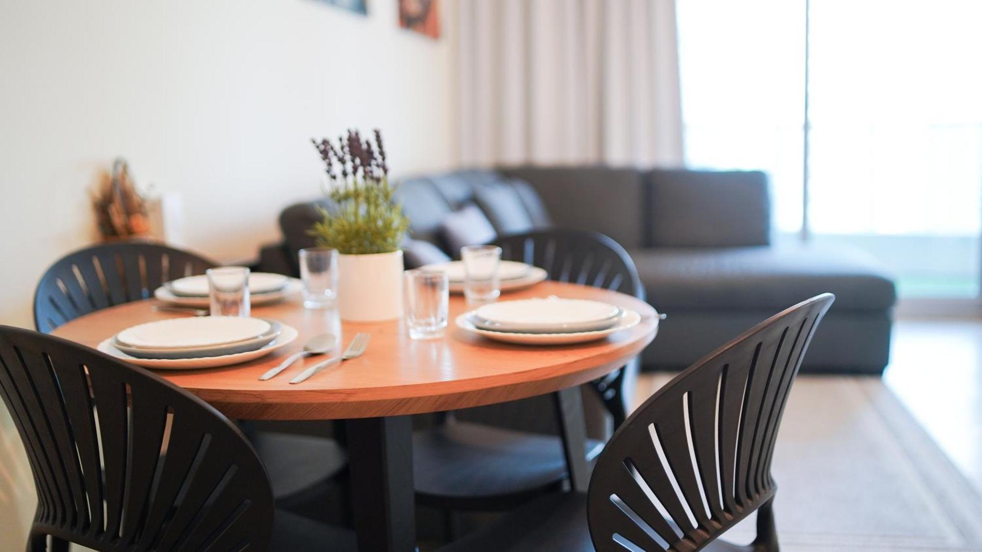 Spacious 2 Bed Apt At Marina High Floor Dubái Exterior foto