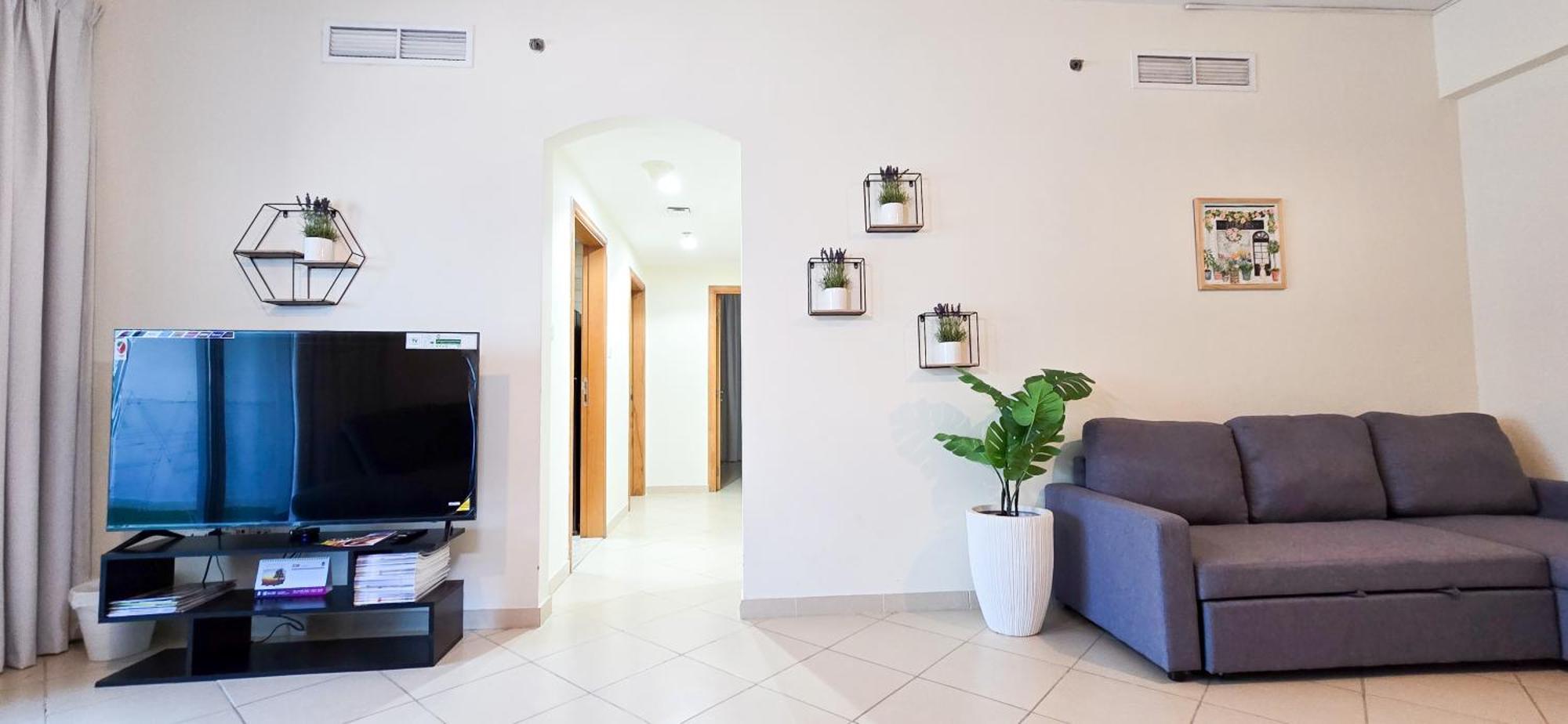 Spacious 2 Bed Apt At Marina High Floor Dubái Exterior foto